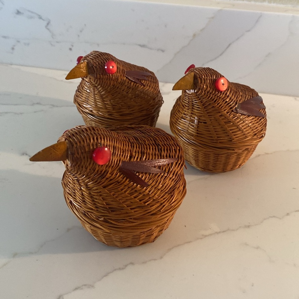 Vintage Small Chicken Baskets Set of 3